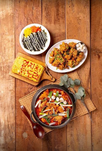 수영에서 느낄 수 있는 최고의 맛, 엄지척 닭도리탕